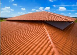 Vantagens e desvantagens das telhas de PVC